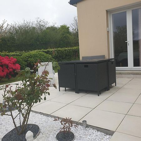 Chambre Entre Mer Et Campagne Greville-Hague Екстериор снимка